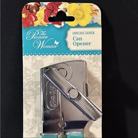 New Pioneer Woman Sweet Romance Teal Blue Stainless Steel Can Opener - Picture 2 of 9